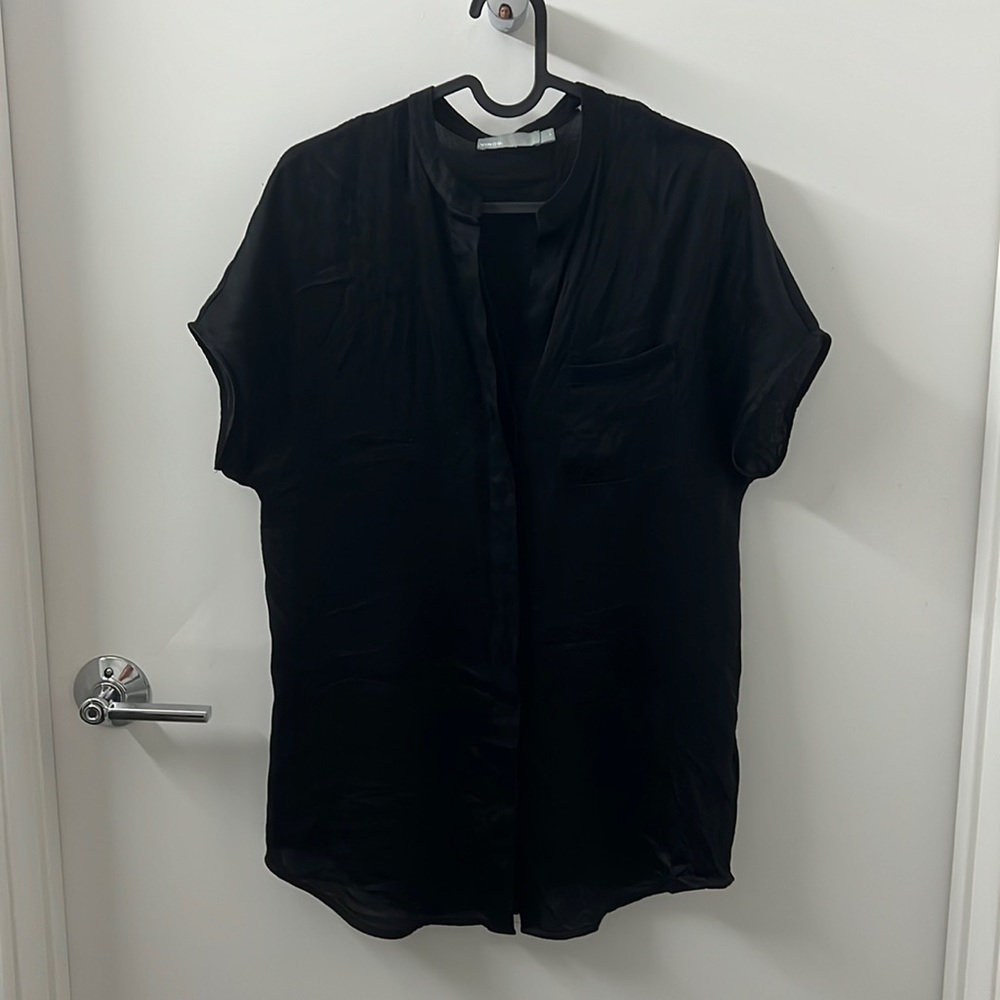 Vince 100% silk blouse